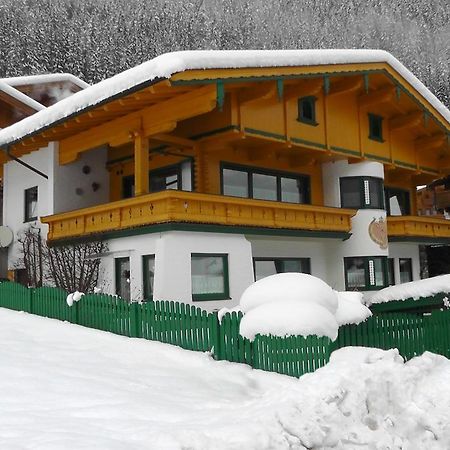 Appartementhaus Zillertal By Piaunddirk فينكنبرغ المظهر الخارجي الصورة