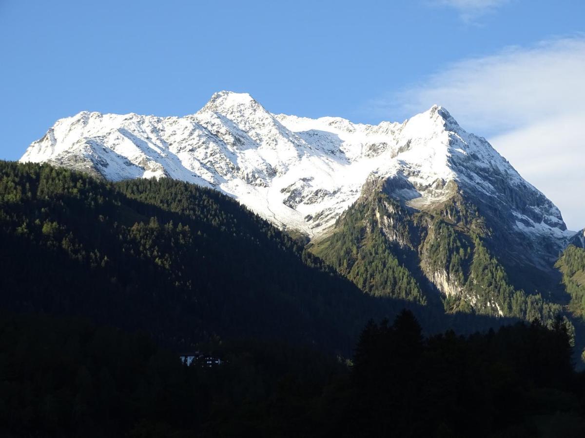 Appartementhaus Zillertal By Piaunddirk فينكنبرغ المظهر الخارجي الصورة