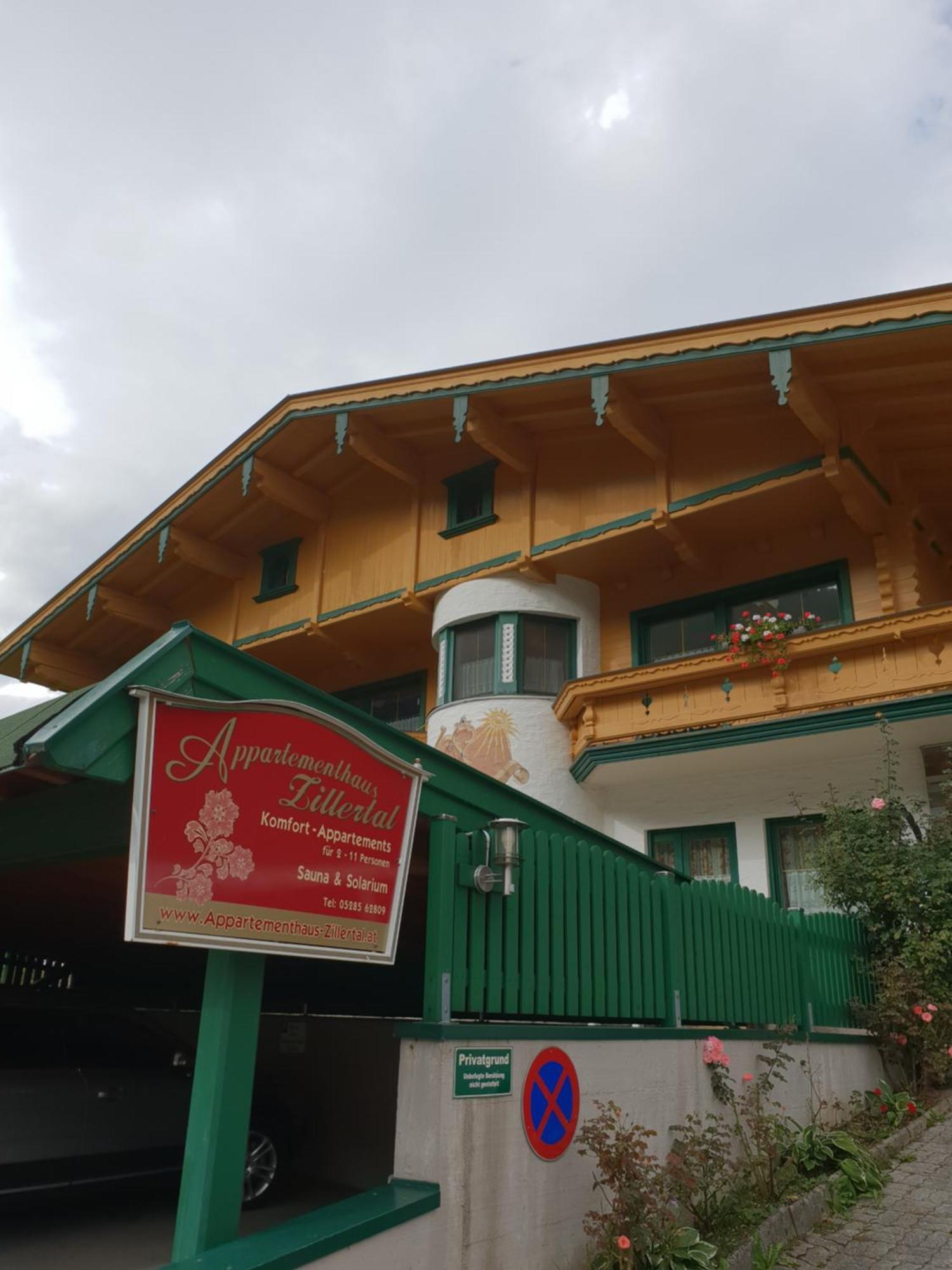 Appartementhaus Zillertal By Piaunddirk فينكنبرغ المظهر الخارجي الصورة