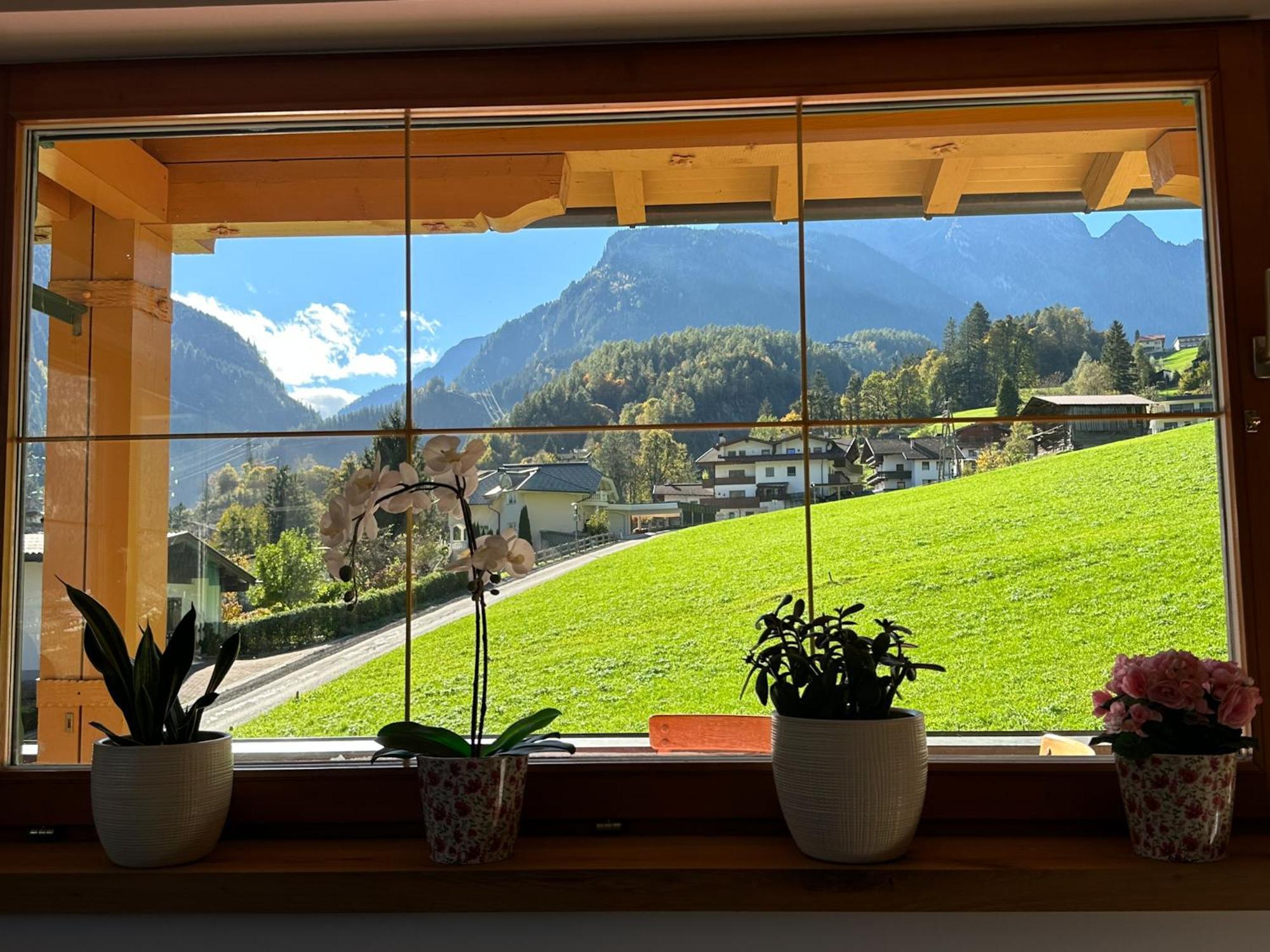 Appartementhaus Zillertal By Piaunddirk فينكنبرغ المظهر الخارجي الصورة